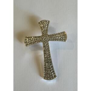 Elegant Rhinestone Cross Pendant